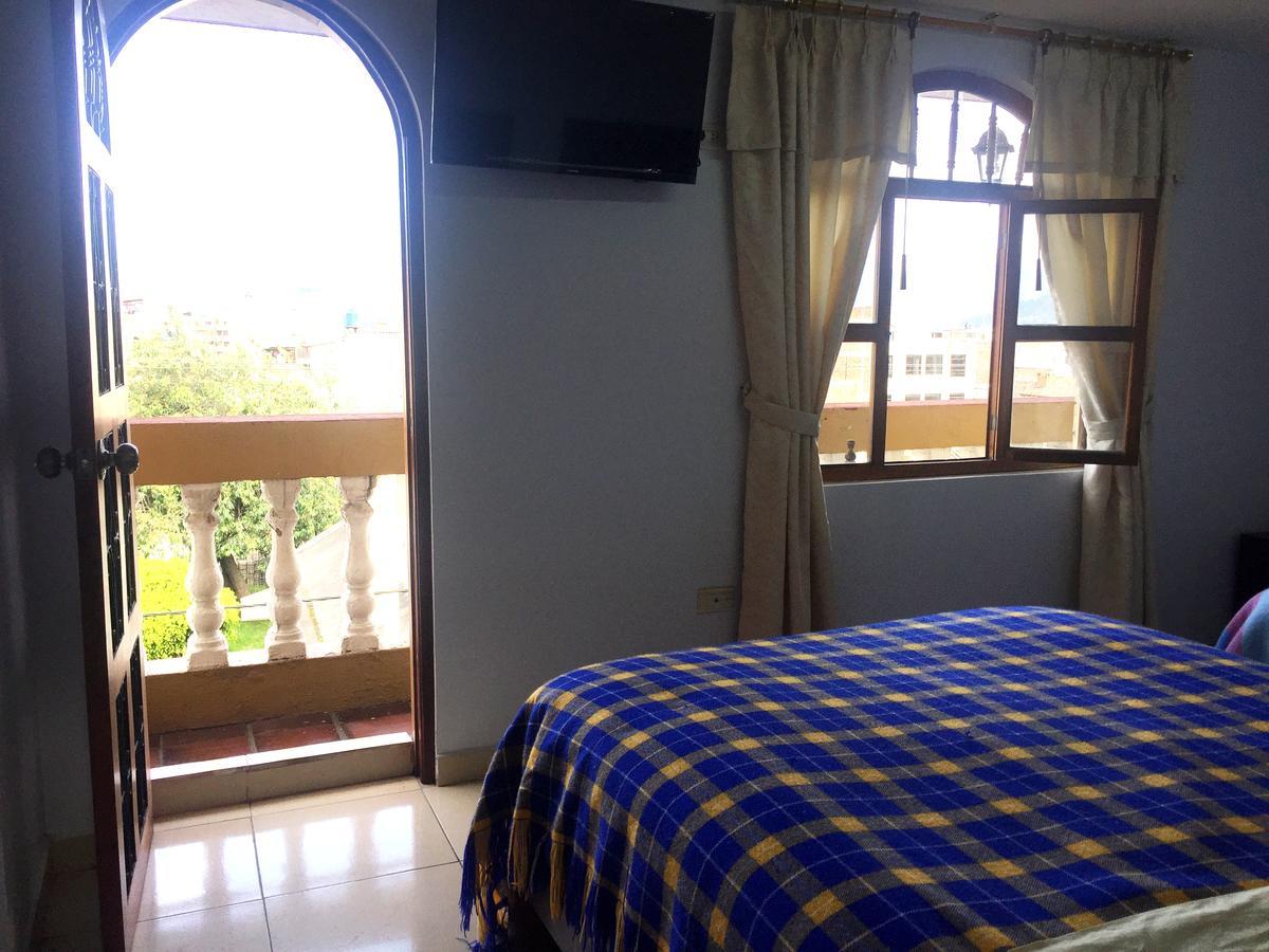 אוטהוואלו Hostal Runa Pacha מראה חיצוני תמונה