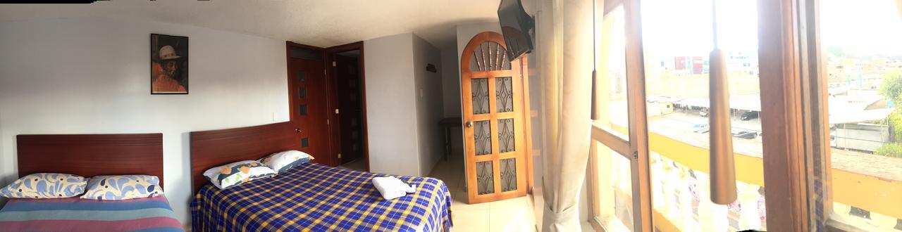 אוטהוואלו Hostal Runa Pacha מראה חיצוני תמונה